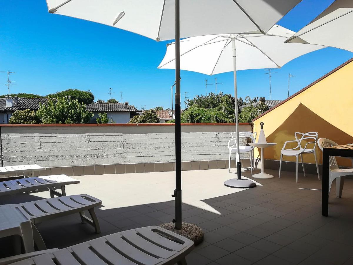 Appartamento Con Terrazza Lido delle Nazioni Luaran gambar